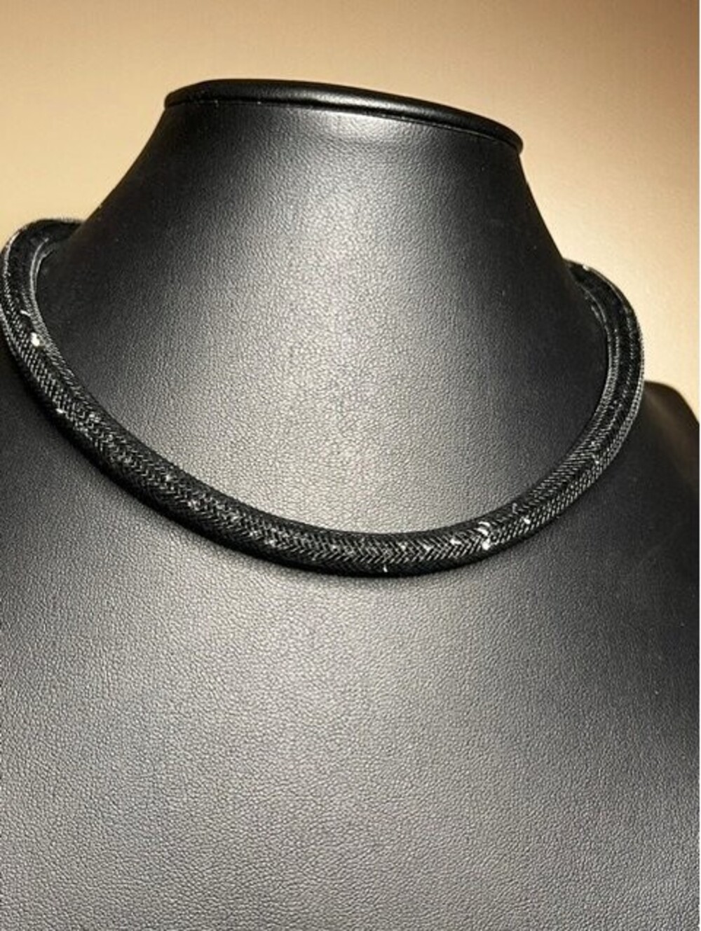 B7203 Swarovski Black Mesh Choker Necklace Crystal Sparkle magnetic clasp 16"